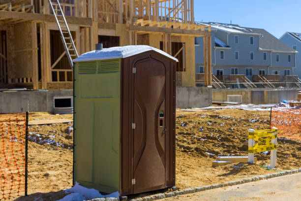 Portable Toilet Options We Offer in Sheldon, TX